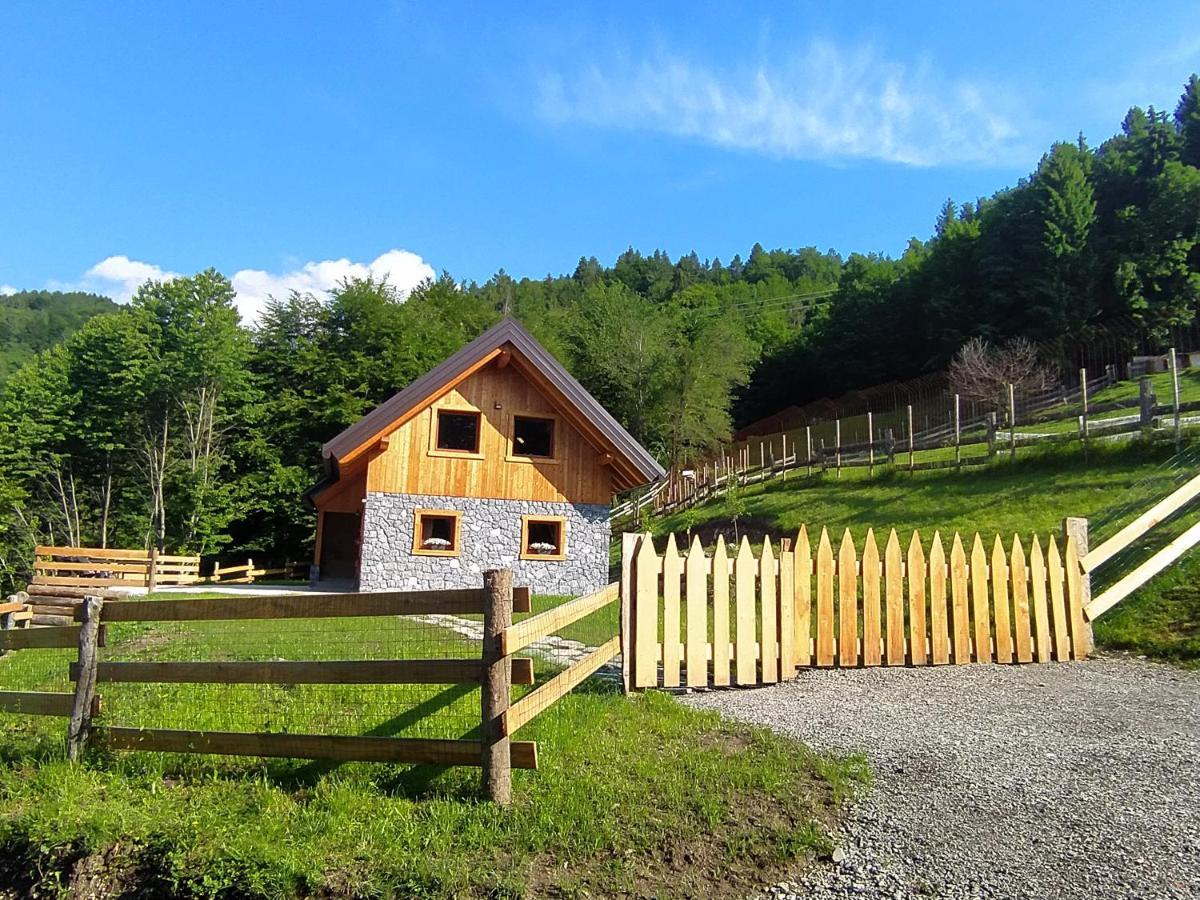 Chalet Navauce Raveo Luaran gambar