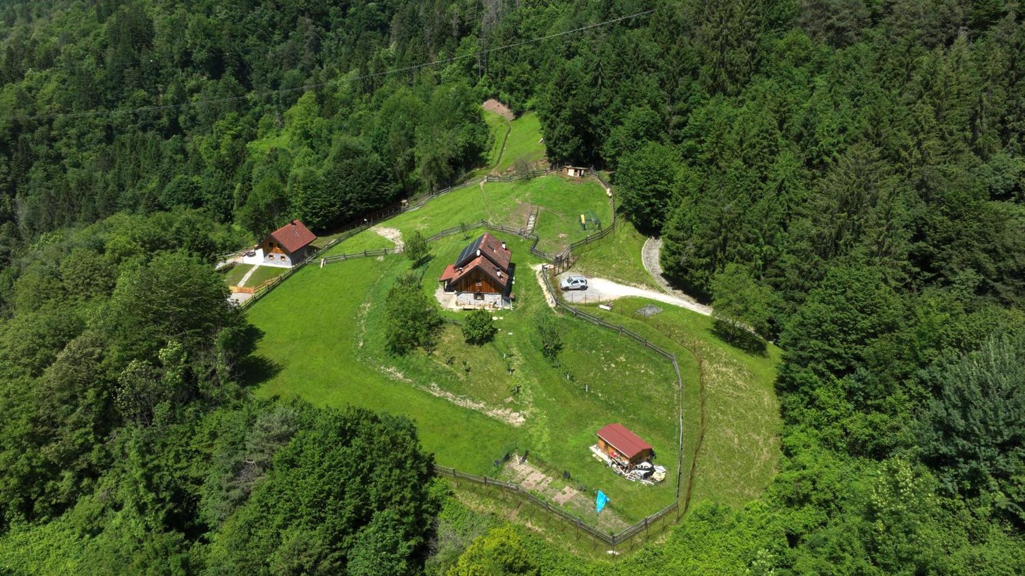 Chalet Navauce Raveo Luaran gambar