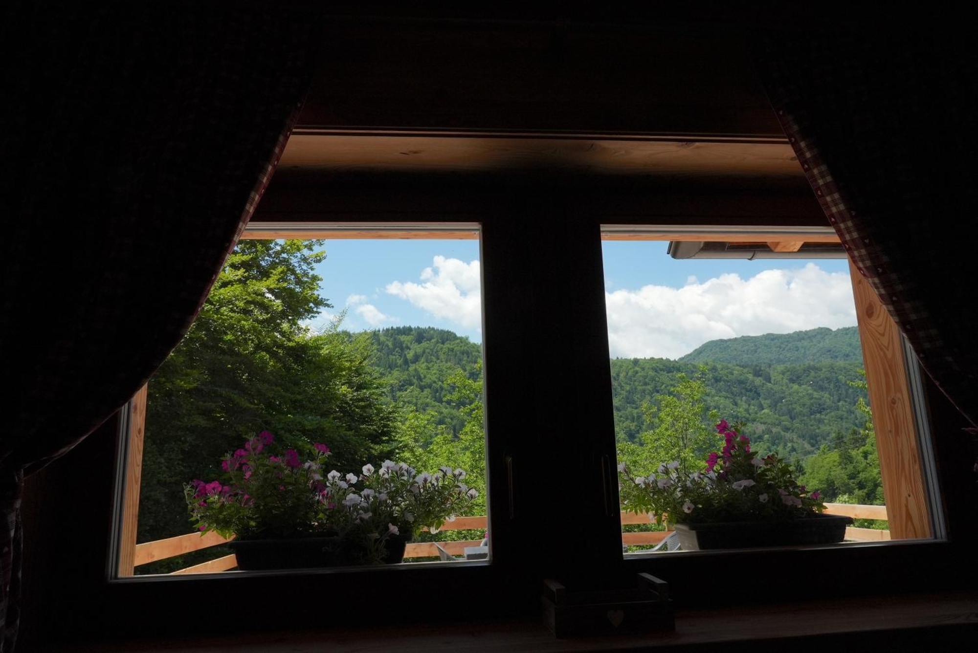 Chalet Navauce Raveo Luaran gambar