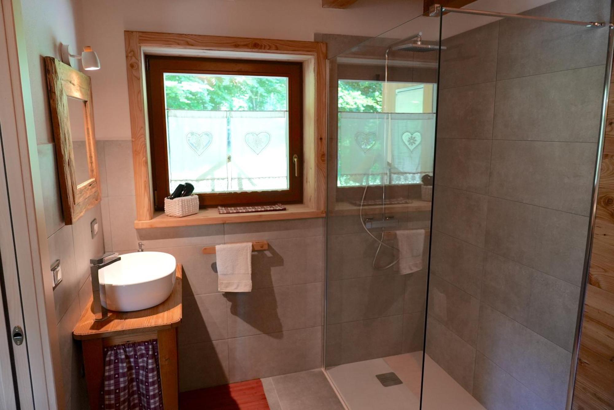 Chalet Navauce Raveo Luaran gambar